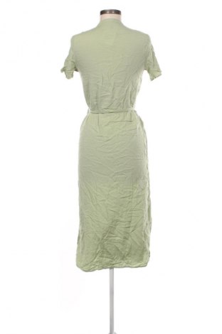 Рокля Vero Moda, Размер S, Цвят Зелен, Цена 33,24 лв.