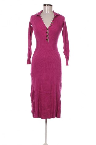 Sukienka Whyte Valentyne, Rozmiar S, Kolor Fioletowy, Cena 121,99 zł