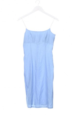 Рокля Xnk Basic, Размер S, Цвят Син, Цена 46,04 лв.