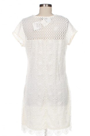 Рокля Yessica, Размер XL, Цвят Бял, Цена 46,99 лв.
