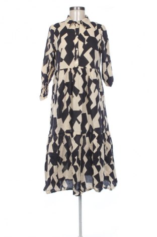 Kleid Zara, Größe M, Farbe Mehrfarbig, Preis 24,99 €