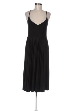 Рокля Zara, Размер M, Цвят Многоцветен, Цена 26,98 лв.