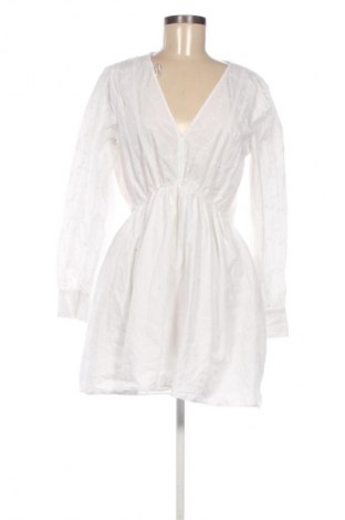 Rochie Zara, Mărime M, Culoare Alb, Preț 192,50 Lei