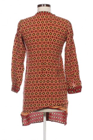 Рокля Zara, Размер S, Цвят Многоцветен, Цена 28,00 лв.