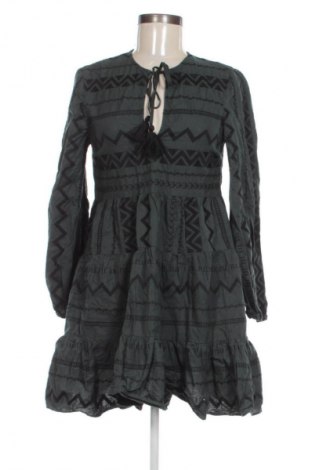 Рокля Zara, Размер XS, Цвят Многоцветен, Цена 27,00 лв.