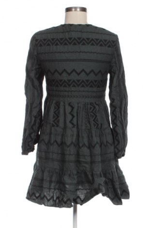 Рокля Zara, Размер XS, Цвят Многоцветен, Цена 27,00 лв.