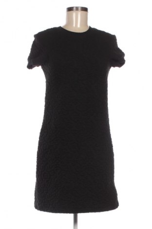 Рокля Zara, Размер S, Цвят Черен, Цена 51,35 лв.