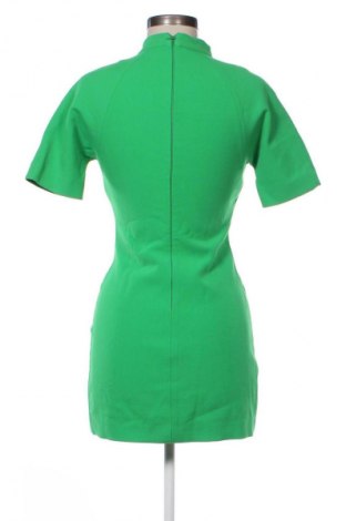 Рокля Zara, Размер XS, Цвят Зелен, Цена 27,37 лв.