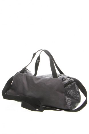 Сак PUMA, Цвят Многоцветен, Цена 74,29 лв.