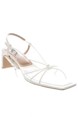 Sandały Amazon Essentials, Rozmiar 42, Kolor Biały, Cena 166,99 zł