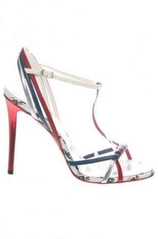Szandálok Fendi, Méret 40, Szín Sokszínű, Ár 154 445 Ft