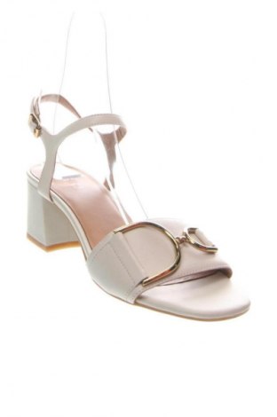 Sandale Geox, Mărime 40, Culoare Ecru, Preț 519,99 Lei