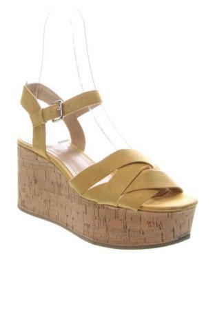 Σανδάλια H&M, Μέγεθος 36, Χρώμα Κίτρινο, Τιμή 26,99 €