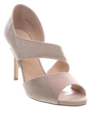 Сандали Jenny Fairy, Размер 38, Цвят Бежов, Цена 61,99 лв.