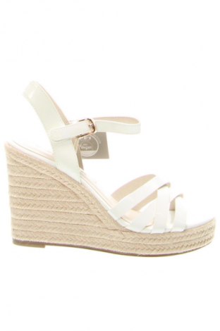 Sandály Tamaris, Velikost 36, Barva Bílá, Cena  1 119,00 Kč