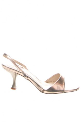 Сандали Unbranded, Размер 41, Цвят Златист, Цена 62,00 лв.
