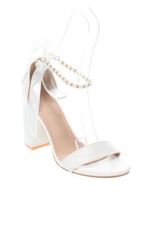 Szandálok Unbranded, Méret 35, Szín Fehér, Ár 8 319 Ft