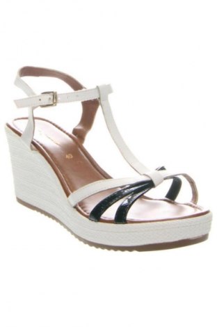 Sandalen Unbranded, Größe 40, Farbe Mehrfarbig, Preis 24,99 €