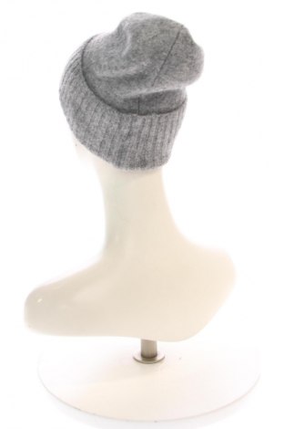 Καπέλο Reserved, Χρώμα Γκρί, Τιμή 7,15 €