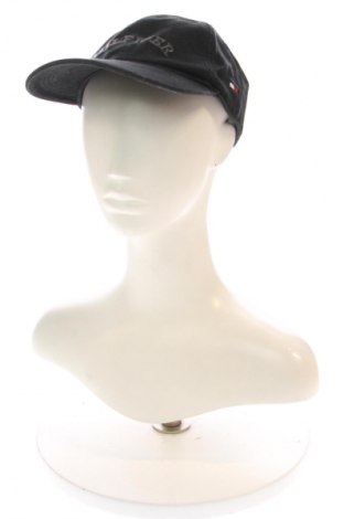 Шапка Tommy Hilfiger, Цвят Черен, Цена 60,99 лв.