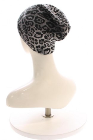 Шапка Unbranded, Цвят Многоцветен, Цена 14,00 лв.