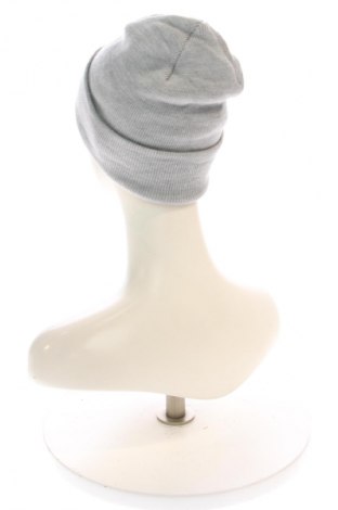 Čiapka  Weekday, Farba Sivá, Cena  15,95 €