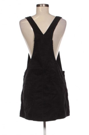 Dámské šaty s tráky H&M Divided, Velikost S, Barva Černá, Cena  189,00 Kč