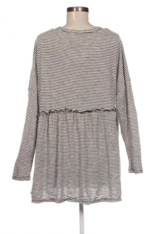 Туника Unbranded, Размер XL, Цвят Многоцветен, Цена 32,99 лв.