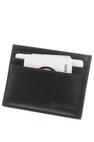 Puzdro na vizitky  Calvin Klein, Farba Čierna, Cena  29,95 €