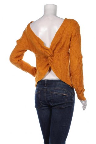 Дамски пуловер Almost Famous, Размер M, Цвят Жълт, Цена 36,00 лв.