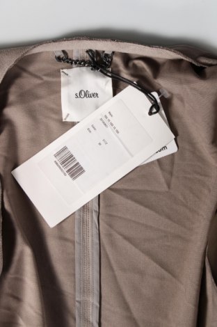 Дамско палто S.Oliver, Размер S, Цвят Бежов, Цена 249,00 лв.