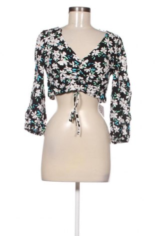 Γυναικεία μπλούζα Bershka, Μέγεθος M, Χρώμα Πολύχρωμο, Τιμή 3,68 €