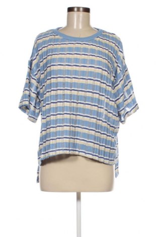 Дамска блуза Busem, Размер XS, Цвят Син, Цена 6,20 лв.