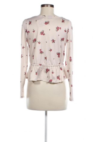 Дамска блуза Gina Tricot, Размер XS, Цвят Бежов, Цена 15,00 лв.