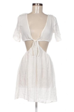 Γυναικεία μπλούζα Missguided, Μέγεθος M, Χρώμα Λευκό, Τιμή 7,83 €