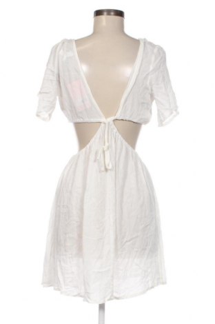 Damen Shirt Missguided, Größe M, Farbe Weiß, Preis 4,79 €
