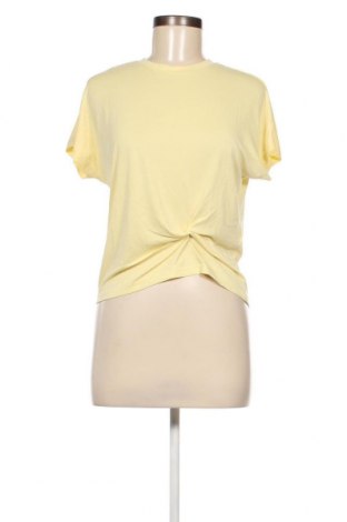 Γυναικεία μπλούζα ONLY, Μέγεθος M, Χρώμα Κίτρινο, Τιμή 7,22 €