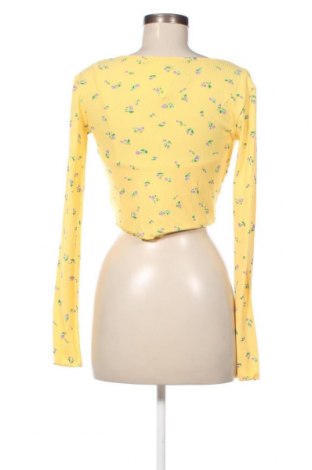 Дамска блуза ONLY, Размер M, Цвят Жълт, Цена 8,00 лв.
