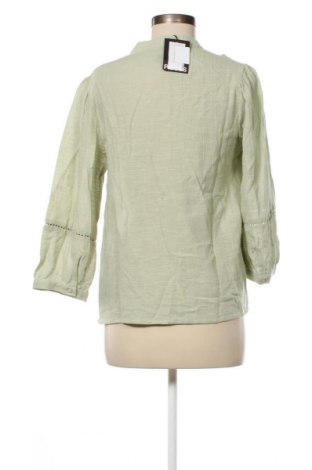 Дамска блуза Pieces, Размер M, Цвят Зелен, Цена 8,80 лв.