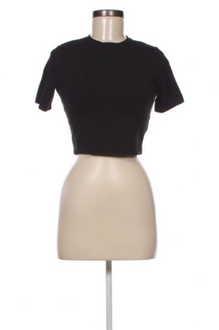 Дамска блуза Weekday, Размер M, Цвят Черен, Цена 15,75 лв.