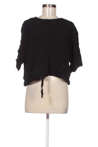 Дамска блуза Weekday, Размер M, Цвят Черен, Цена 5,46 лв.