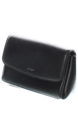 Дамска чанта DKNY, Цвят Черен, Цена 135,20 лв.
