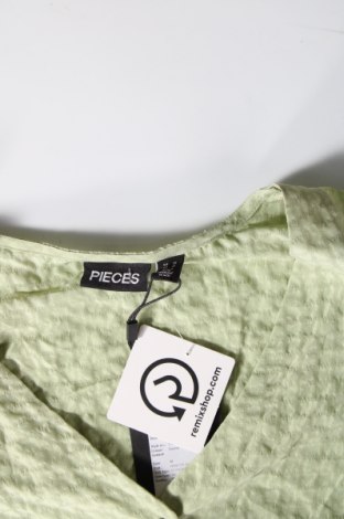 Дамска риза Pieces, Размер M, Цвят Зелен, Цена 40,00 лв.