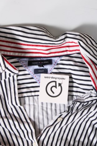 Дамска риза Tommy Hilfiger, Размер M, Цвят Многоцветен, Цена 150,00 лв.