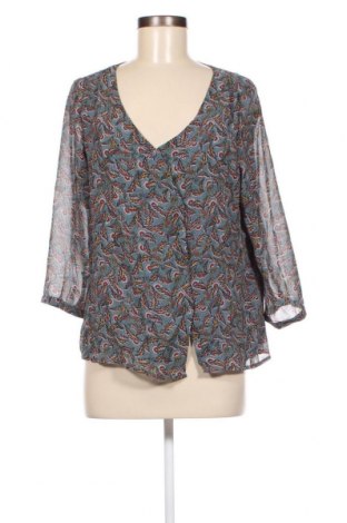 Γυναικείο πουκάμισο VILA, Μέγεθος M, Χρώμα Πολύχρωμο, Τιμή 3,09 €