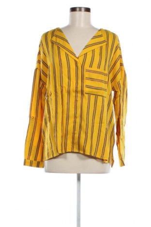 Γυναικείο πουκάμισο VILA, Μέγεθος M, Χρώμα Πολύχρωμο, Τιμή 3,51 €