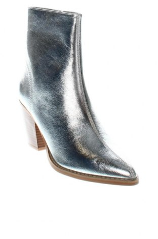 Dámské boty  Vanessa Wu, Velikost 40, Barva Stříbrná, Cena  594,00 Kč