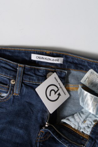 Γυναικείο Τζίν Calvin Klein Jeans, Μέγεθος M, Χρώμα Μπλέ, Τιμή 84,12 €