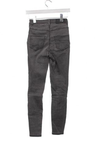 Damen Jeans Noisy May, Größe XS, Farbe Grau, Preis 7,11 €