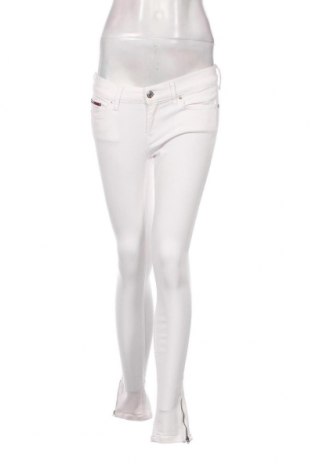 Γυναικείο Τζίν Tommy Hilfiger, Μέγεθος S, Χρώμα Λευκό, Τιμή 35,44 €